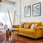 Monkeys Apartments La Campana Suites