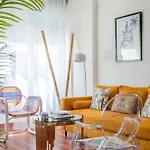 Monkeys Apartments La Campana Suites